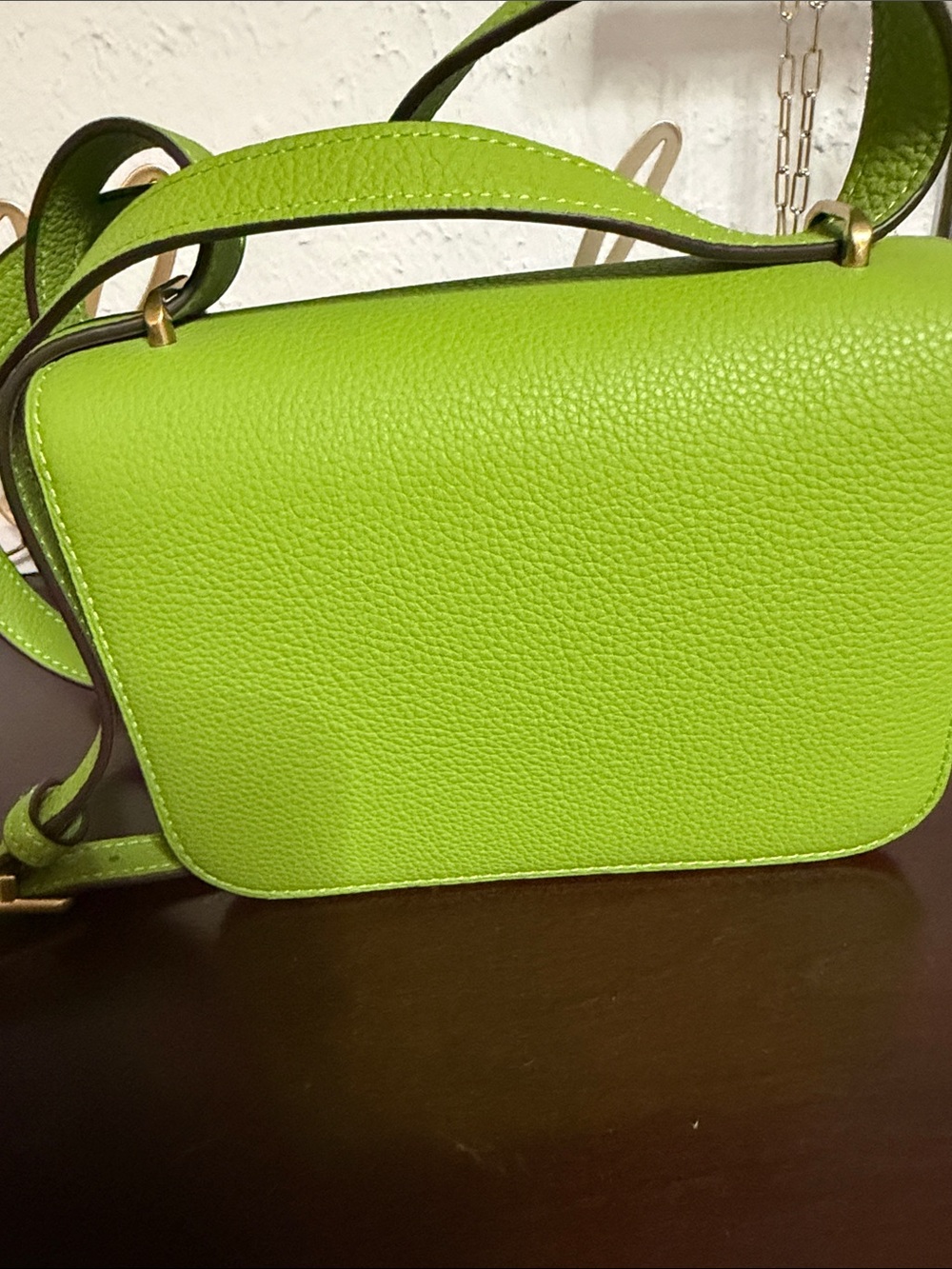 Tory Burch Lime Green Leather Crossbody with Gold Logo - Picture 4 of 9